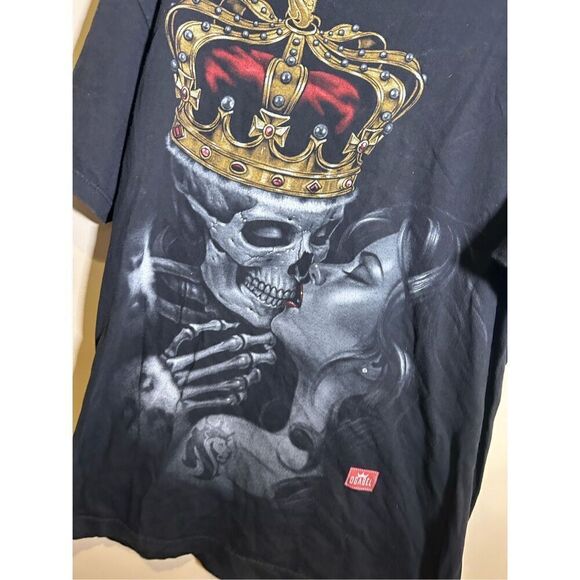 Y2K OGabel Lost-King T-Shirt L Skull King Graphic-Tee Grunge EUC - Picture 2 of 6
